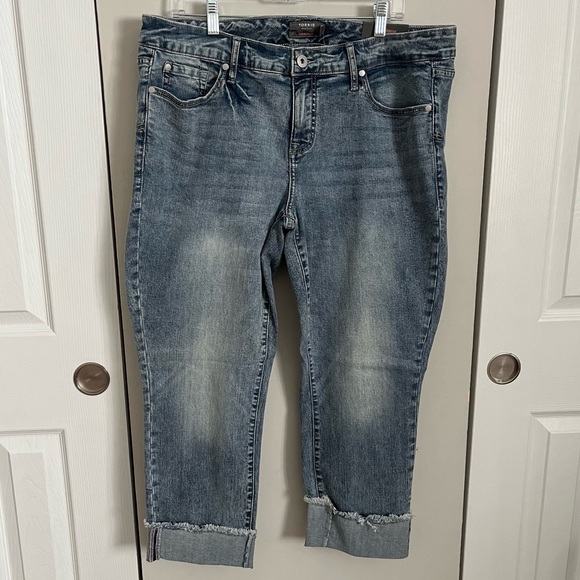 torrid Denim - Torrid Vintage Stretch Boyfriend Fit Crop Jeans